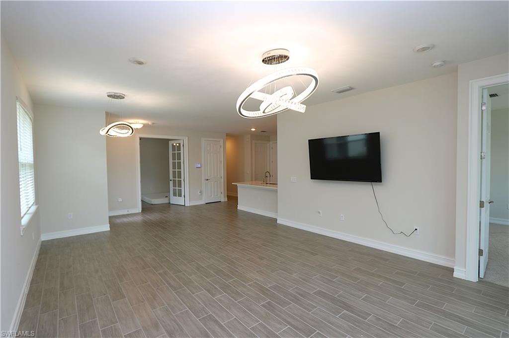 1028 Tranquil Brook Dr Property Photo 6