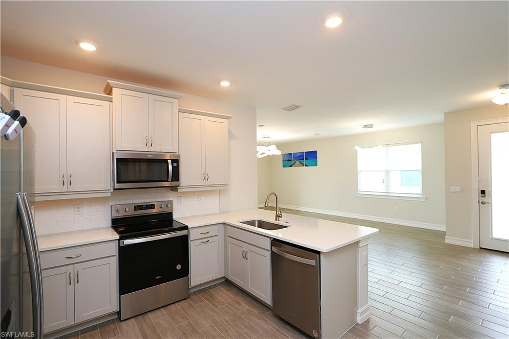 1028 Tranquil Brook Dr Property Photo 10