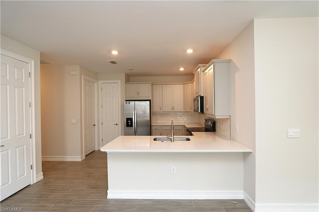 1028 Tranquil Brook Dr Property Photo 12