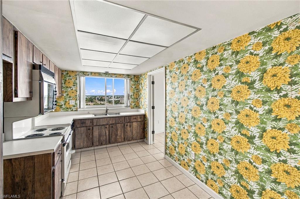 7148 Estero Blvd 823 Property Photo 17