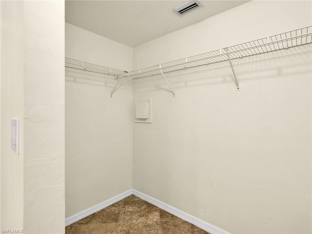 10041 Maddox Ln 102 Property Photo 20