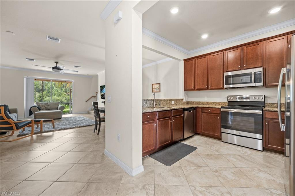 10160 Via Colomba Cir Property Photo 4