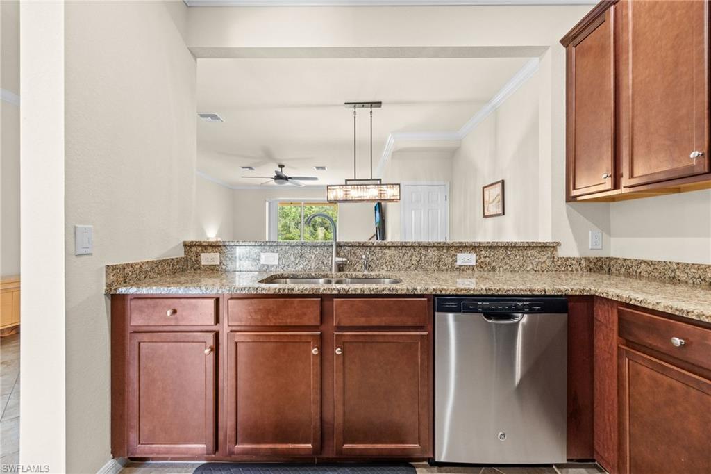 10160 Via Colomba Cir Property Photo 5