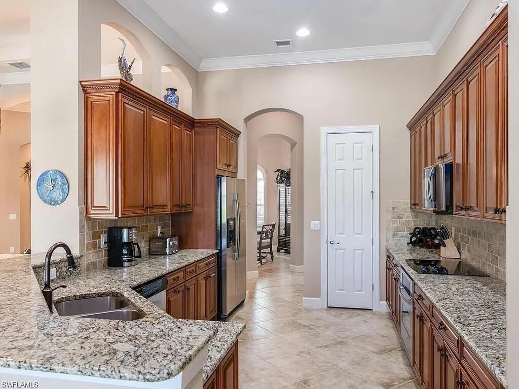 9392 Copper Rock Ct Property Photo 13