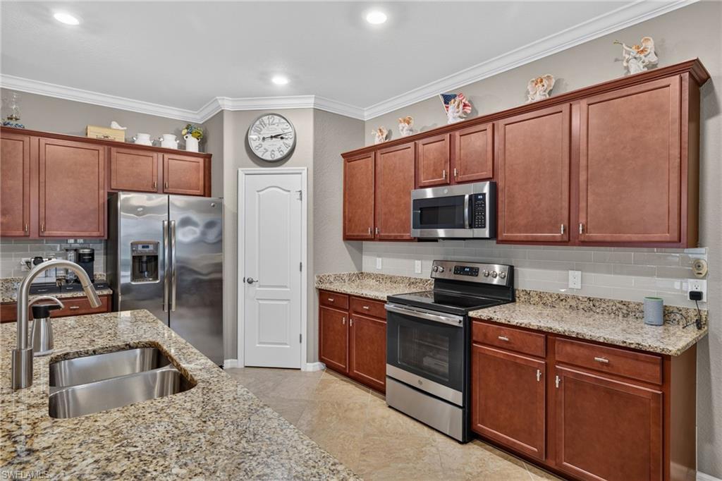 11593 Golden Oak Ter Property Photo 11