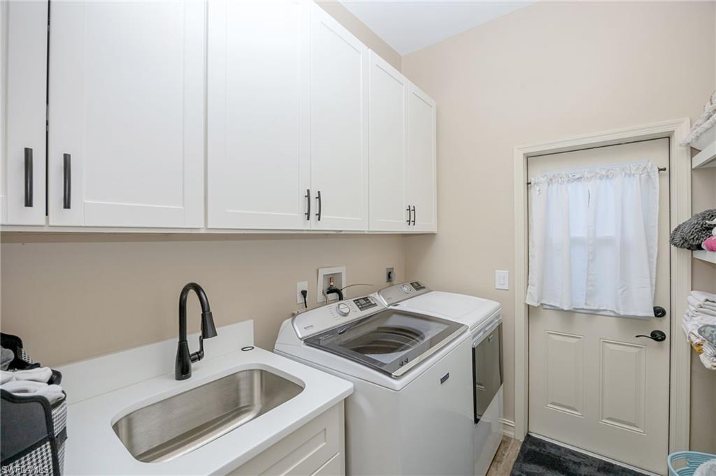 8137 Ronda Ct Property Photo 20
