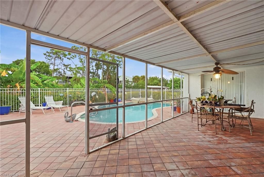 27268 Jolly Roger Ln Property Photo 17