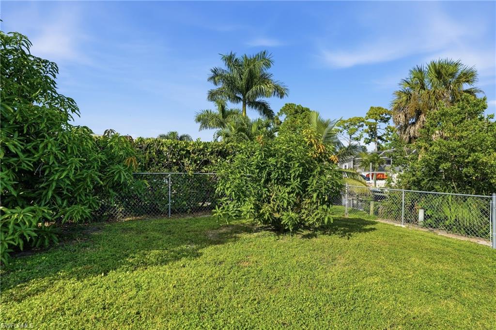 27268 Jolly Roger Ln Property Photo 18