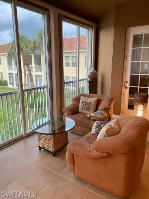 100 L Ambiance Cir E 201 Property Photo 4
