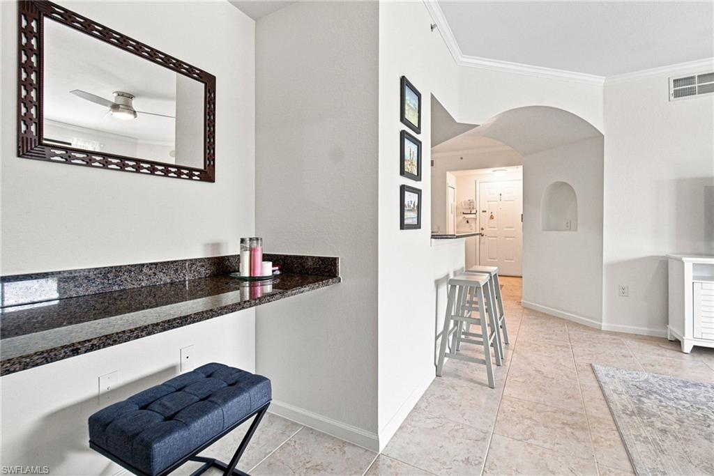 12990 Positano Cir 301 Property Photo 11