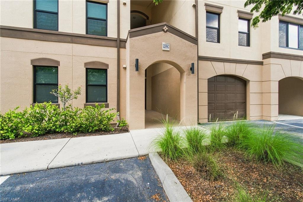 12990 Positano Cir 301 Property Photo 23