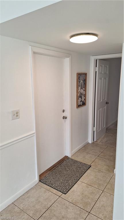 406 Meadowlark Ln A Property Photo 4