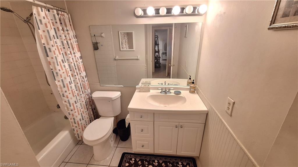 406 Meadowlark Ln A Property Photo 12