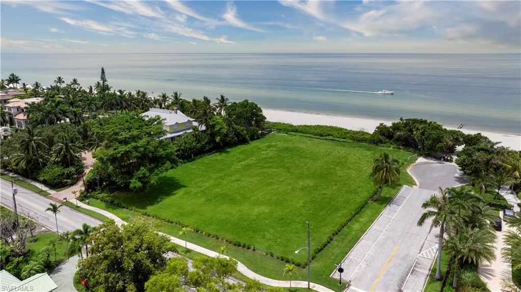 275 Gulf Shore Blvd N Property Photo 2