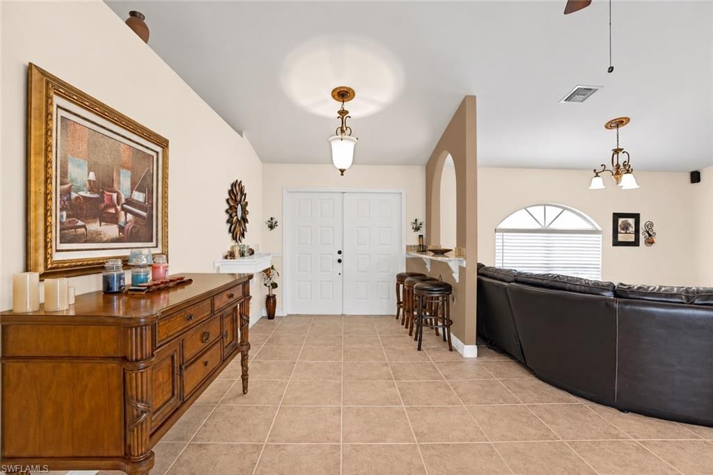 106 11th Ter Property Photo 3