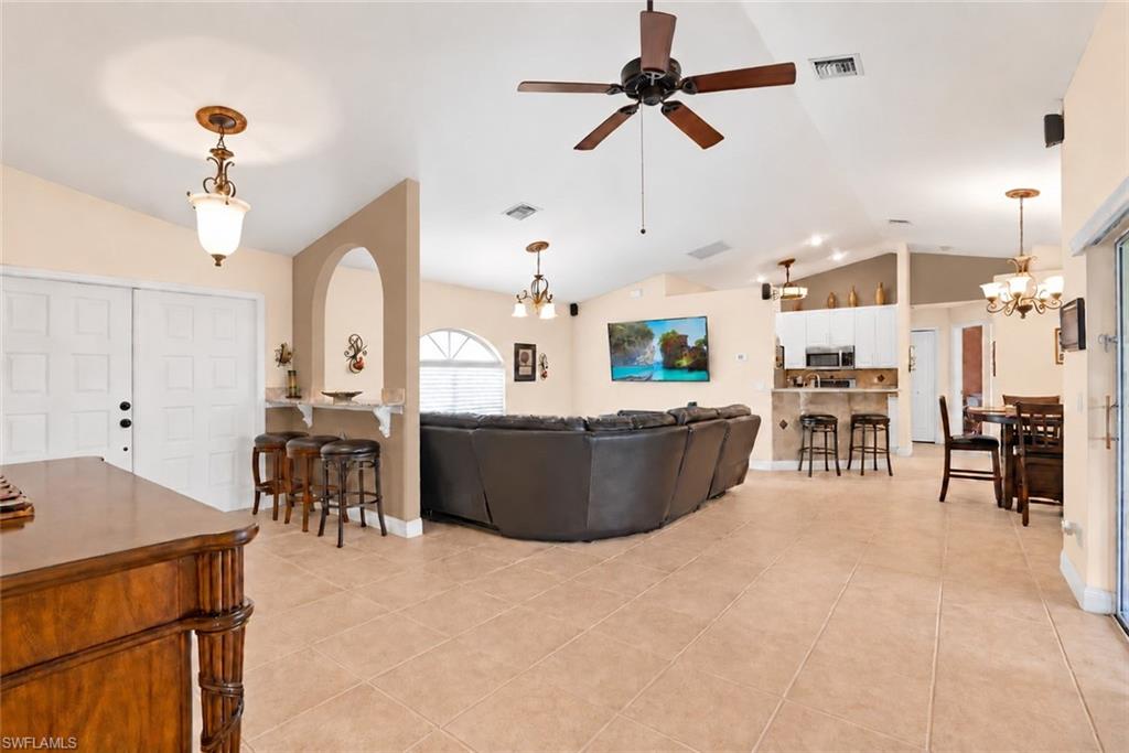 106 11th Ter Property Photo 4