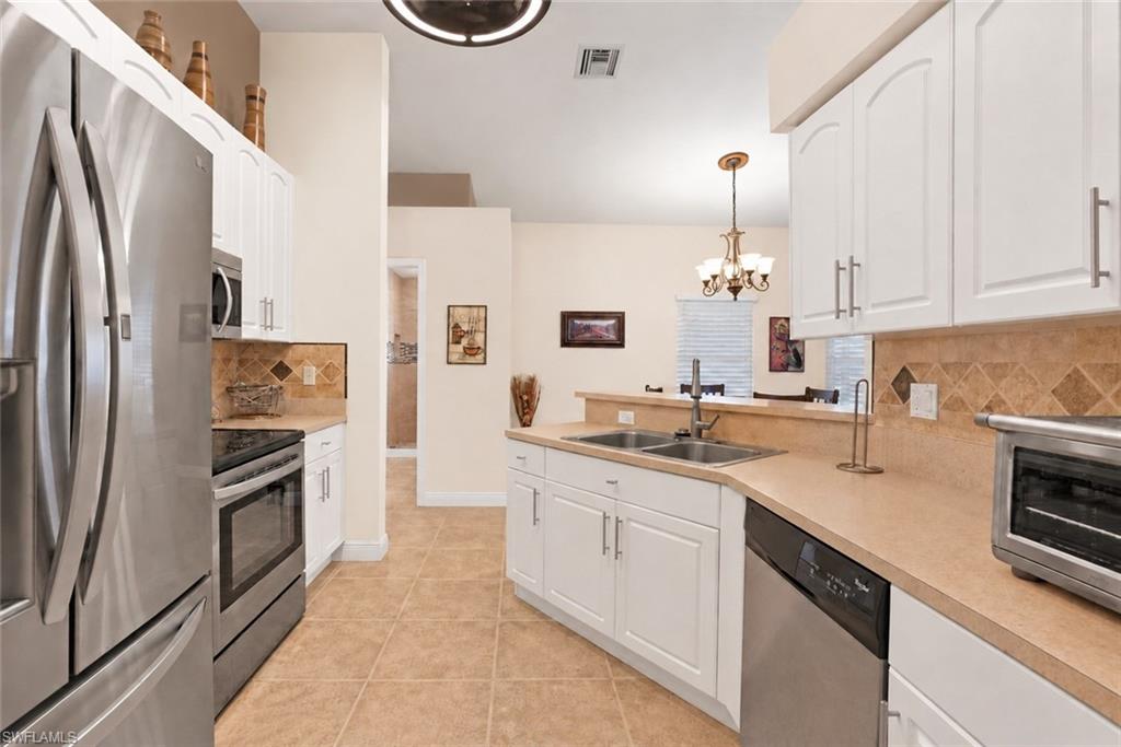 106 11th Ter Property Photo 14