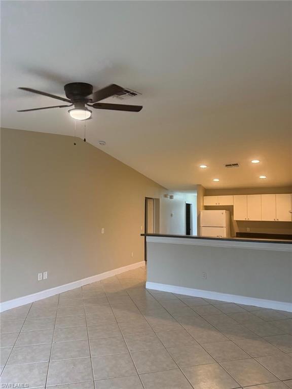 4822/4824 Leonard Blvd S Property Photo 3