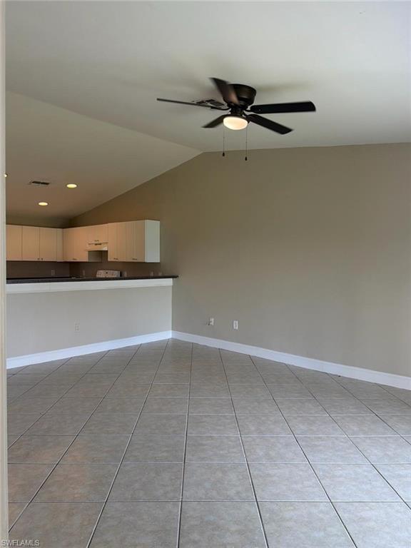 4822/4824 Leonard Blvd S Property Photo 6