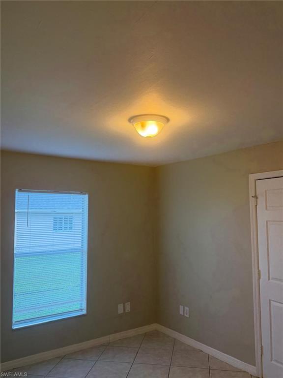 4822/4824 Leonard Blvd S Property Photo 12