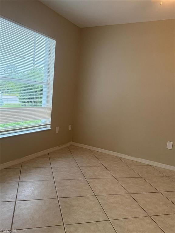 4822/4824 Leonard Blvd S Property Photo 14
