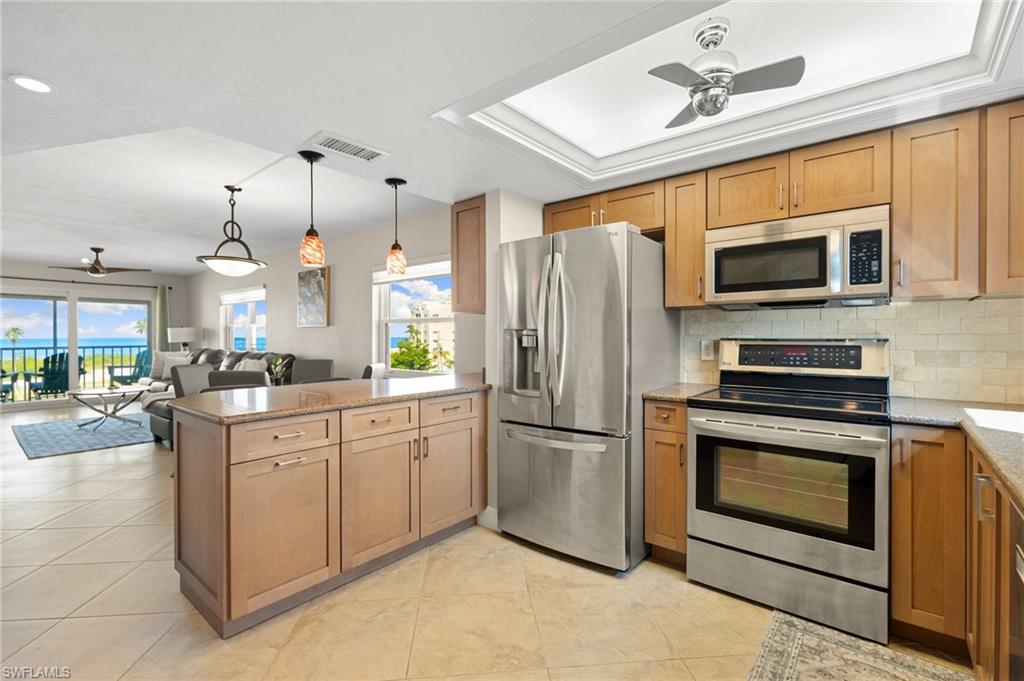 6897 Estero Blvd 146 Property Photo 12