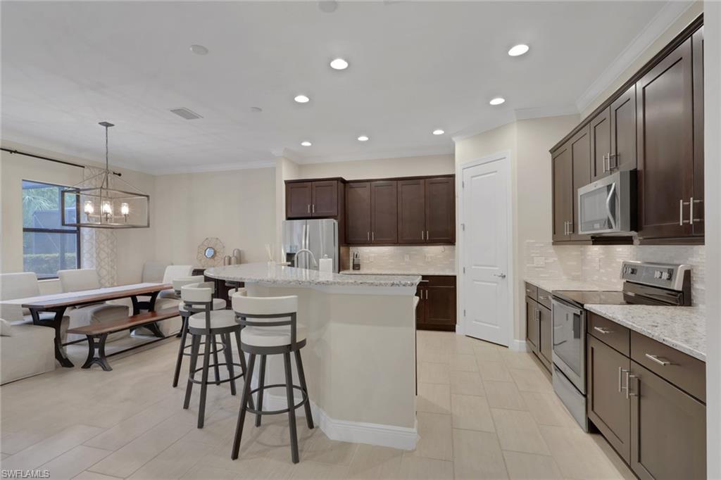 4456 Tamarind Way Property Photo 7