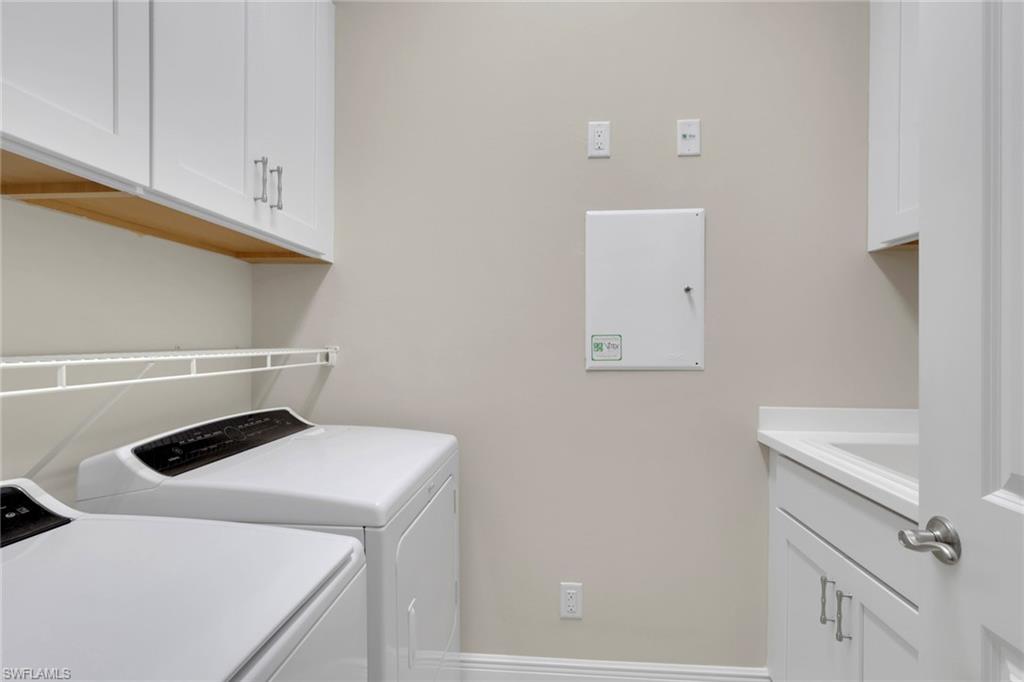 4456 Tamarind Way Property Photo 21