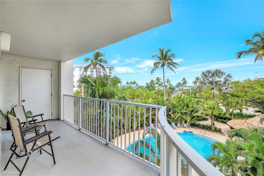 1300 Gulf Shore Blvd N 410 Property Photo 15