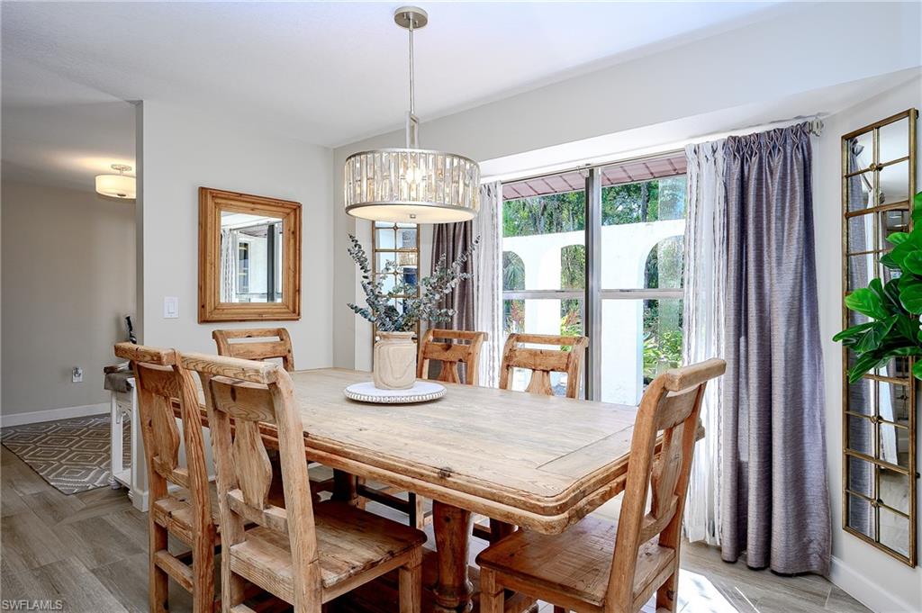 5675 Golden Oaks Ln Property Photo 10