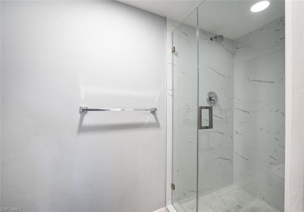 7220 Coventry Ct 210 Property Photo 17