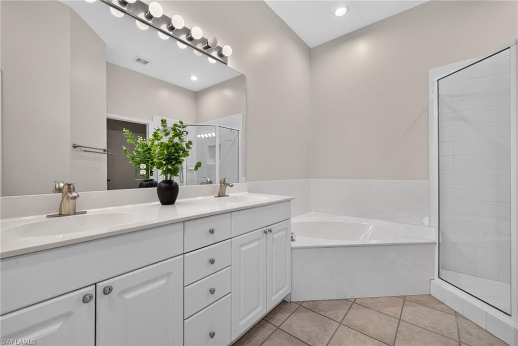 5015 Marina Cove Dr 203 Property Photo 17