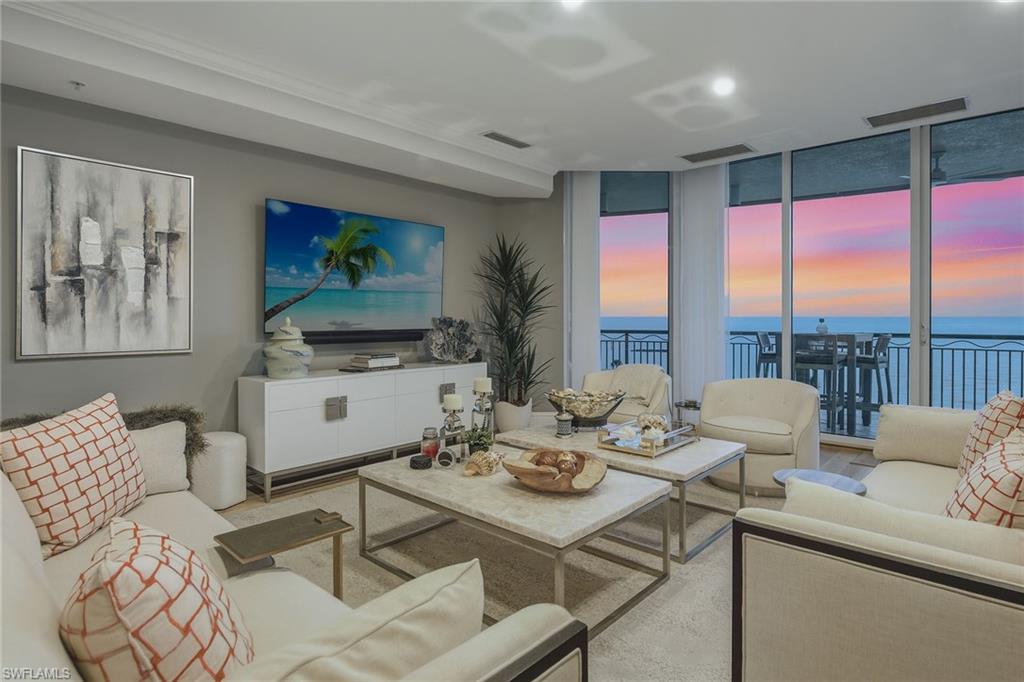 940 Cape Marco Dr 603 Property Photo 7