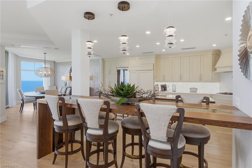 940 Cape Marco Dr 603 Property Photo 13