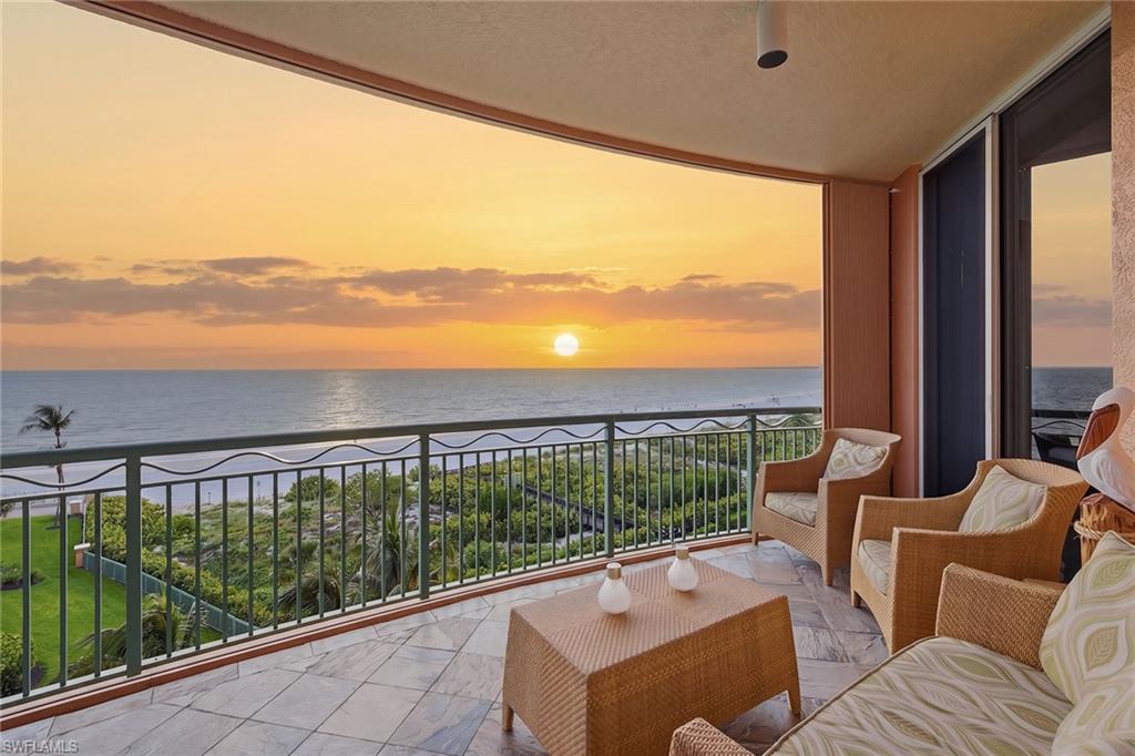 940 Cape Marco Dr 603 Property Photo 33