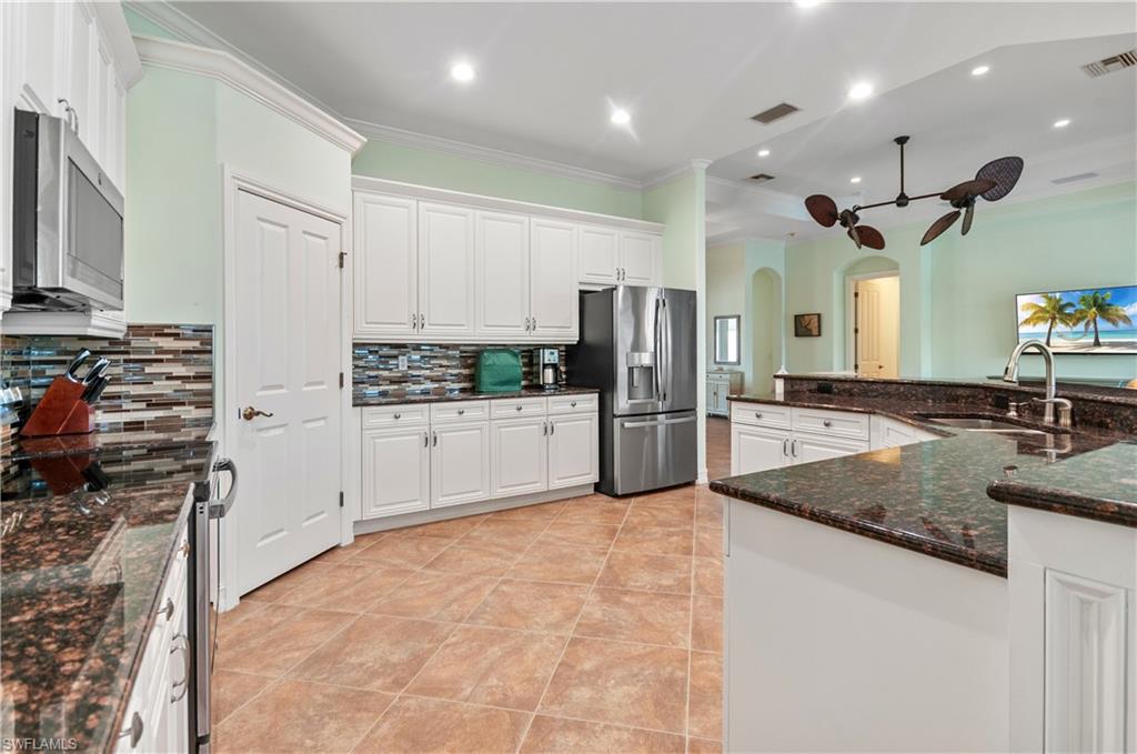 12516 Grandezza Cir Property Photo 15
