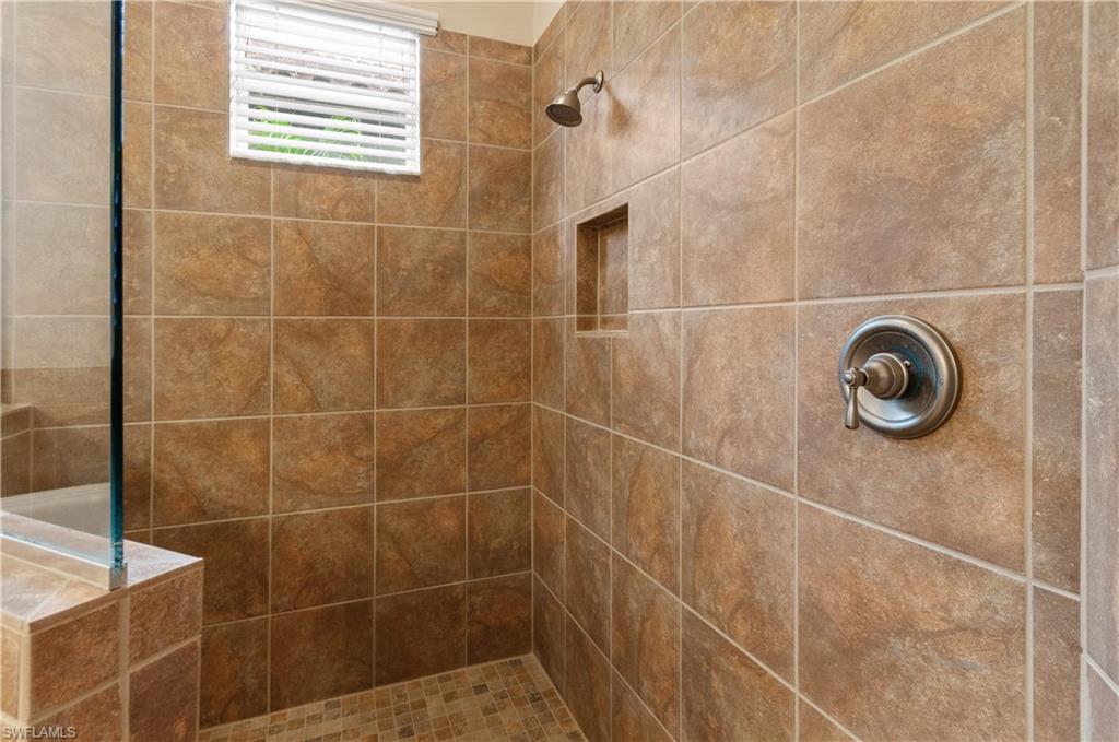 12516 Grandezza Cir Property Photo 24