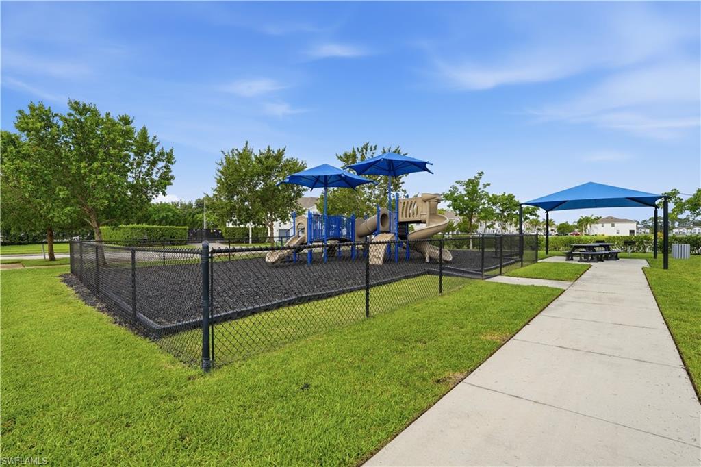 15054 Wildflower Cir Property Photo 25