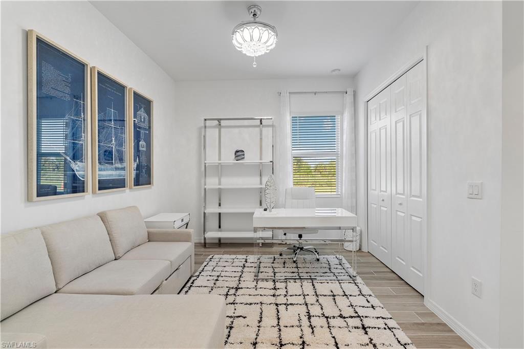43180 Boardwalk Loop Property Photo 4