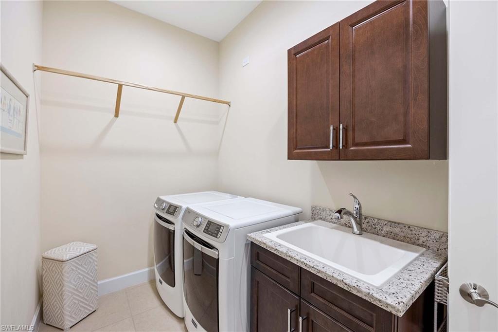 5767 Highbourne Dr Property Photo 28