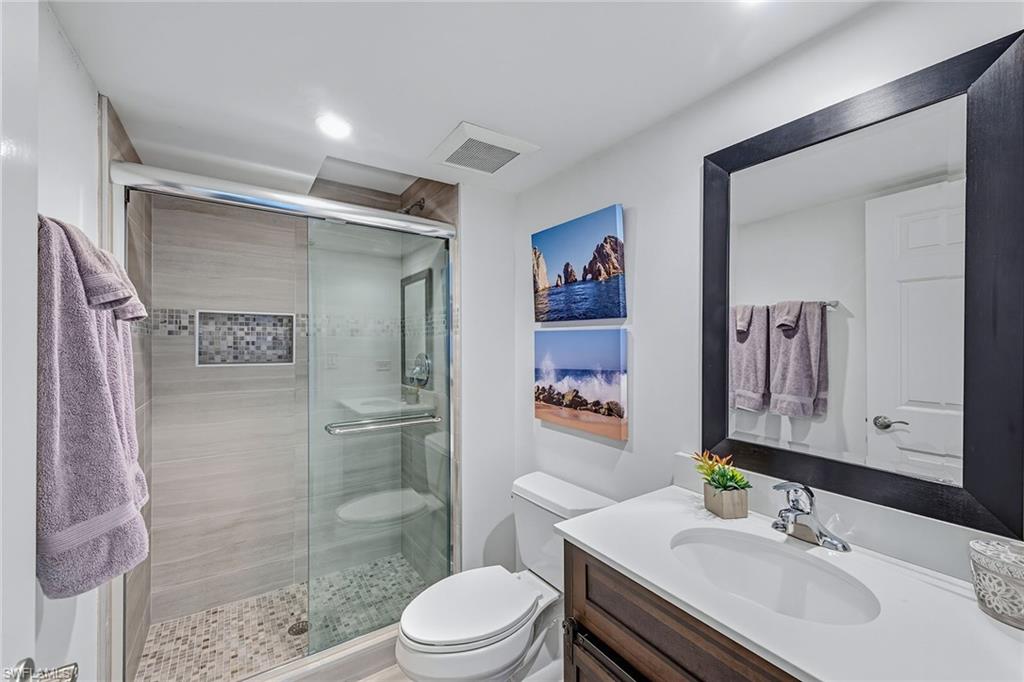 3430 Gulf Shore Blvd N 6j Property Photo 17