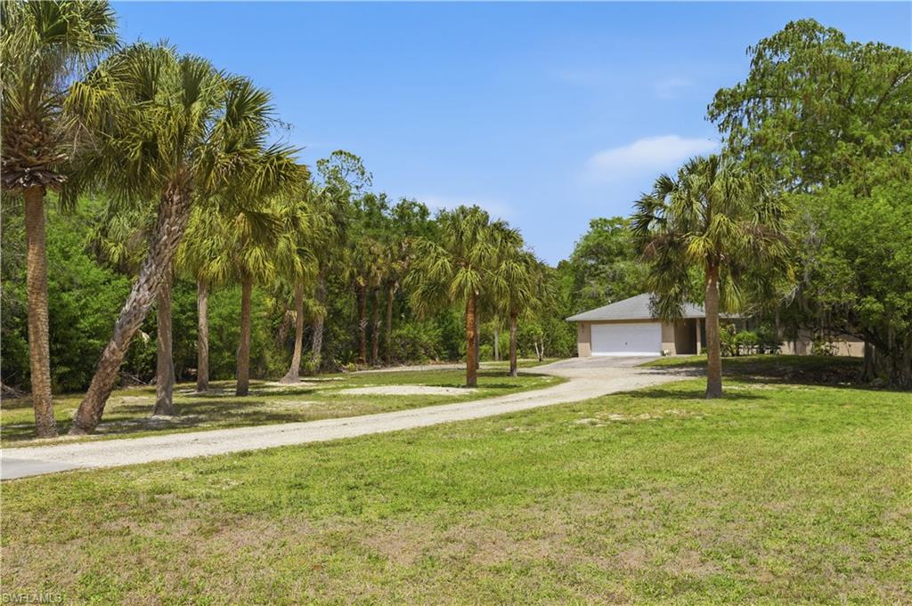 5681 Bur Oaks Ln Property Photo 6
