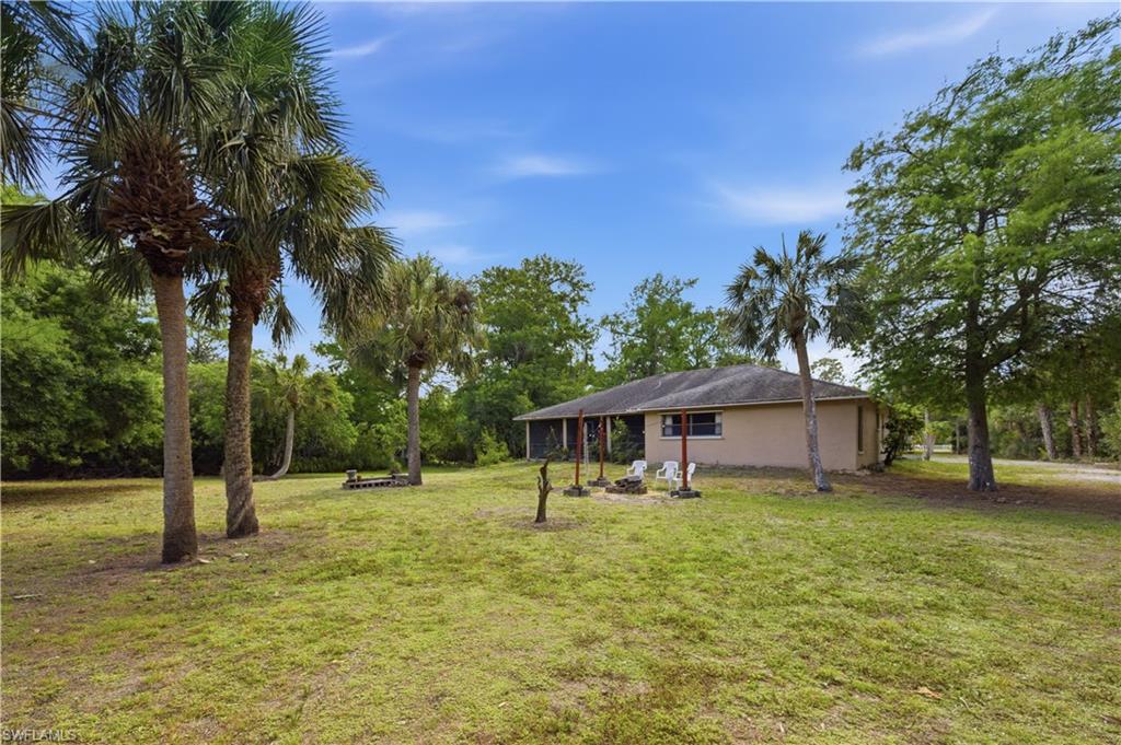 5681 Bur Oaks Ln Property Photo 11