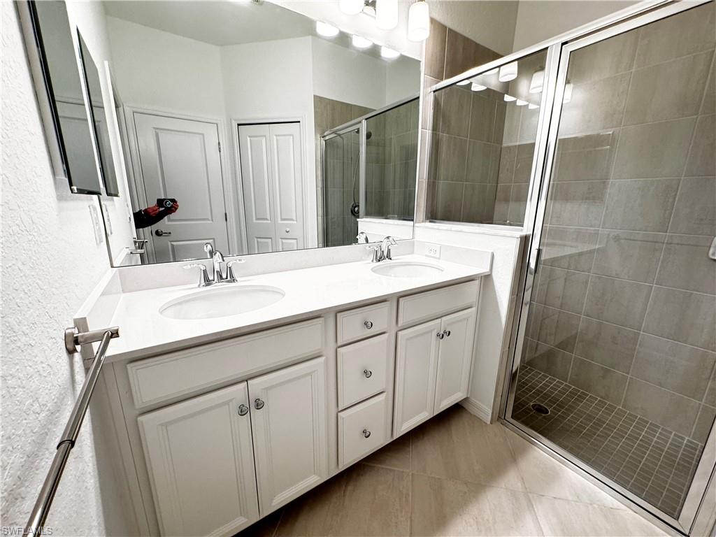 226032880 Property Photo 10