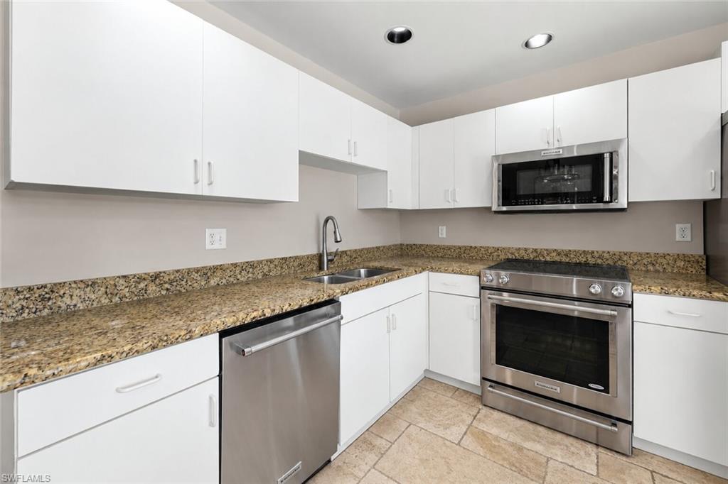 2070 39th St Sw Property Photo 11