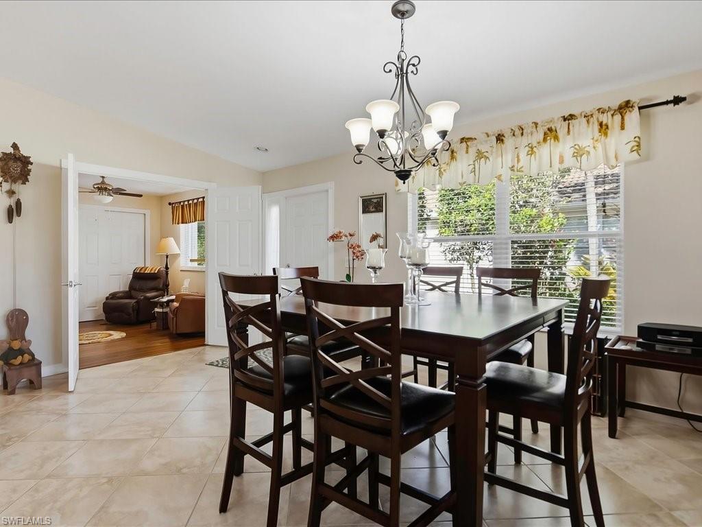 8647 Genova Ct Property Photo 9