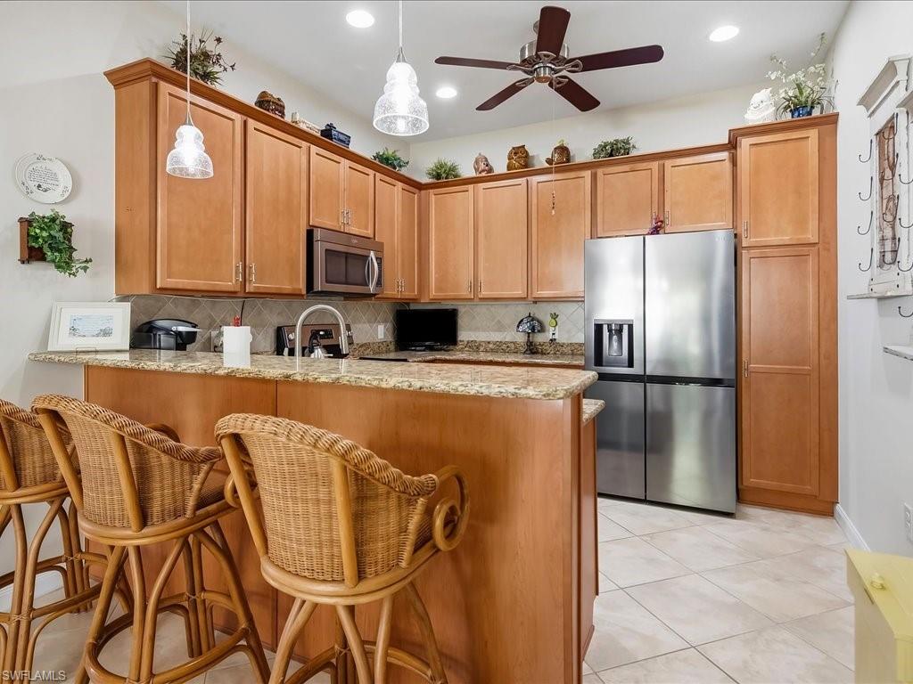 8647 Genova Ct Property Photo 14