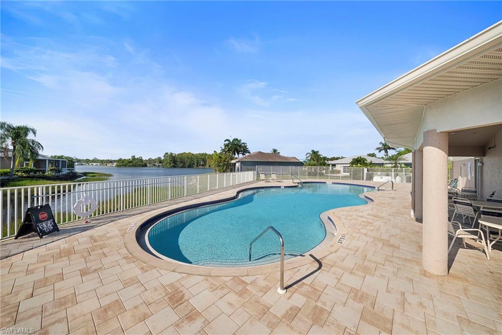 10720 San Tropez Cir Property Photo 38