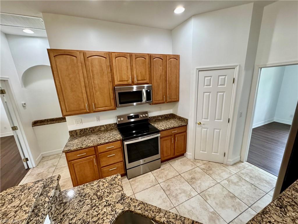 15301 Sam Snead Ln Property Photo 12