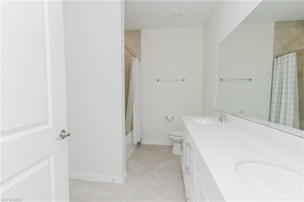 5629 Double Eagle Cir 4231 Property Photo 16